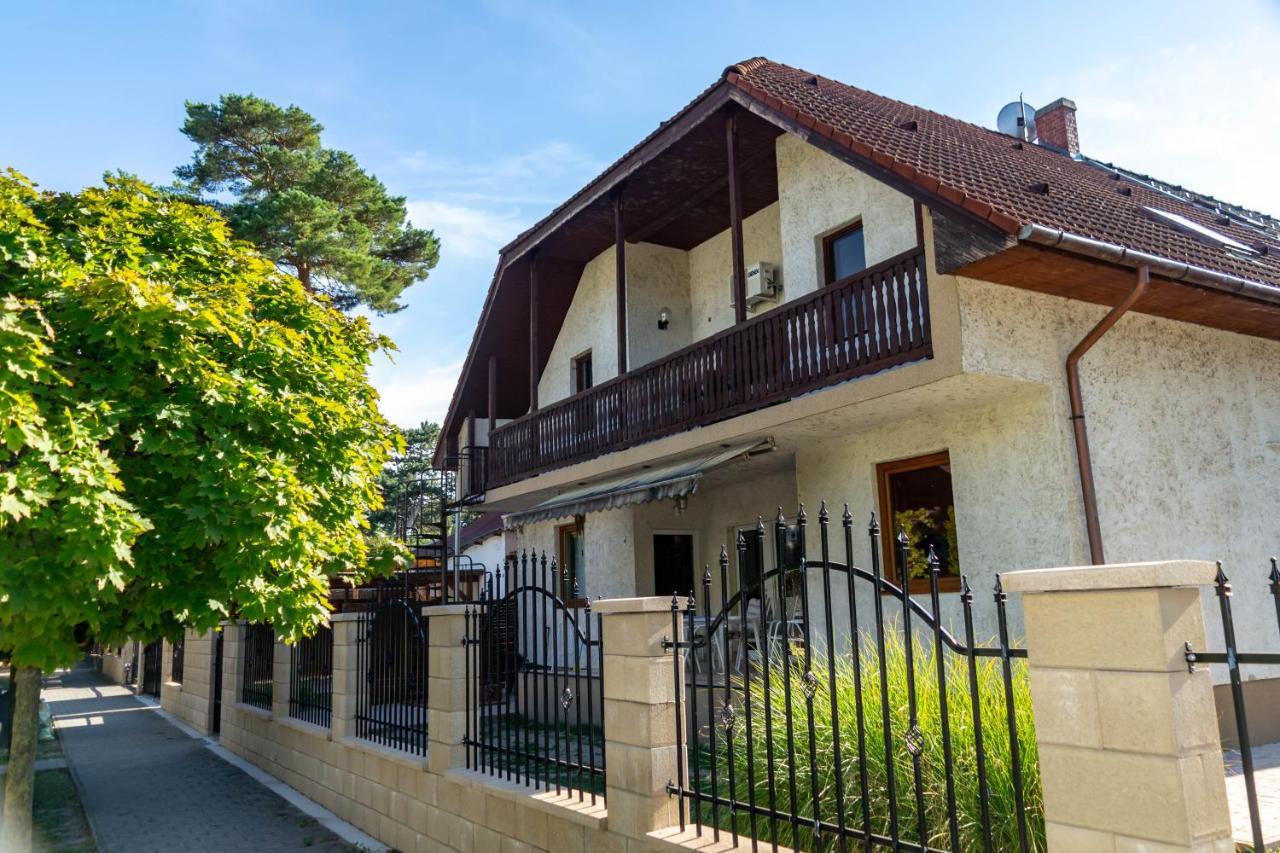 Zsolnay Apartman 希欧福克 外观 照片